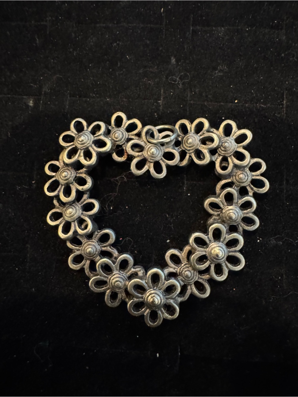 Vintage Silver Tone Daisy Flower Pendant Floral Statement Jewelry